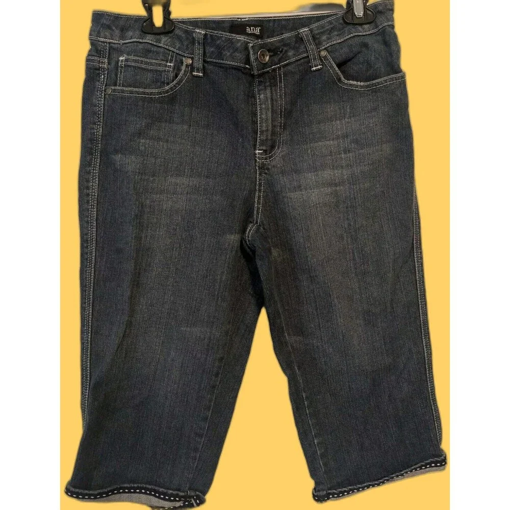 Ana Women's Jeans Size 10 Blue Cropped Capri Low Rise Dark Wash Denim 5 Pockets - Picture 1 of 13